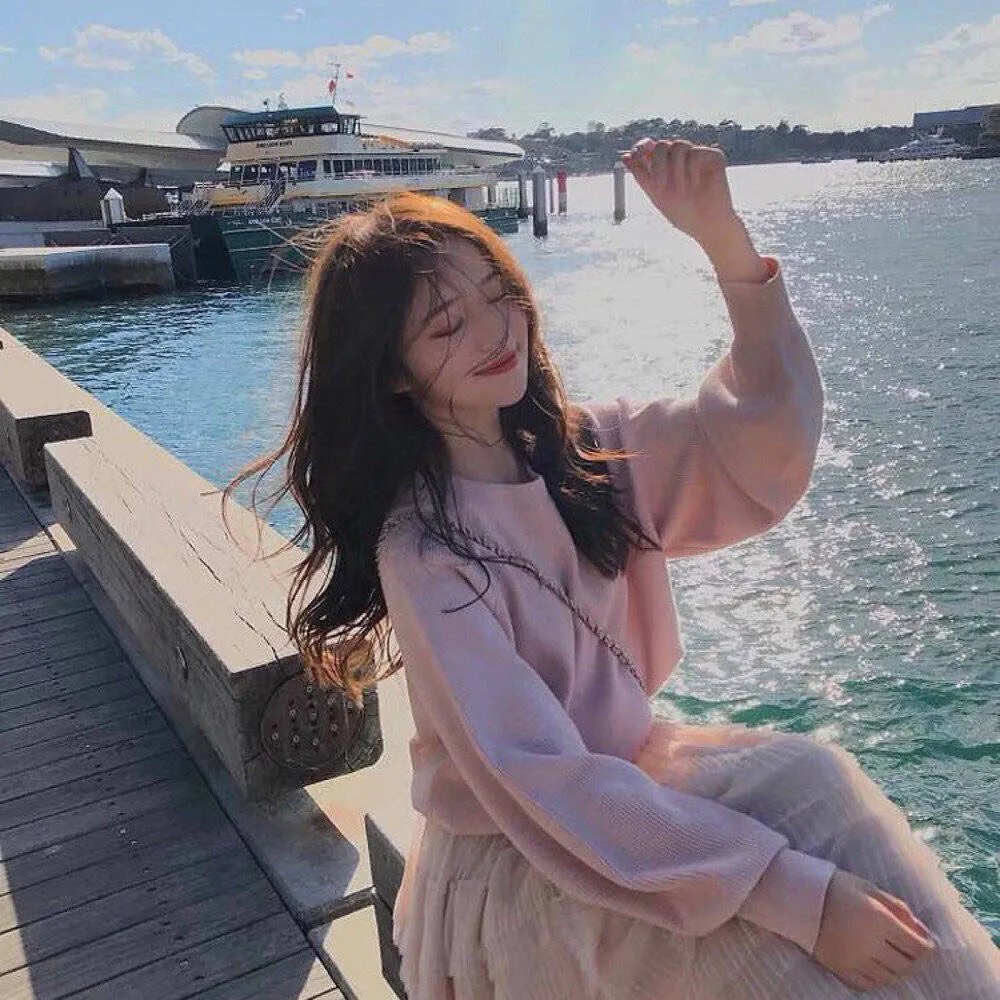 厉律师的闪婚娇妻是传世帝尊